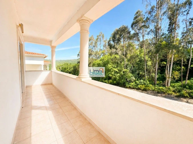 Moradia T5 para Venda em Porto de Mós - São João Baptista e São Pedro Foto 19