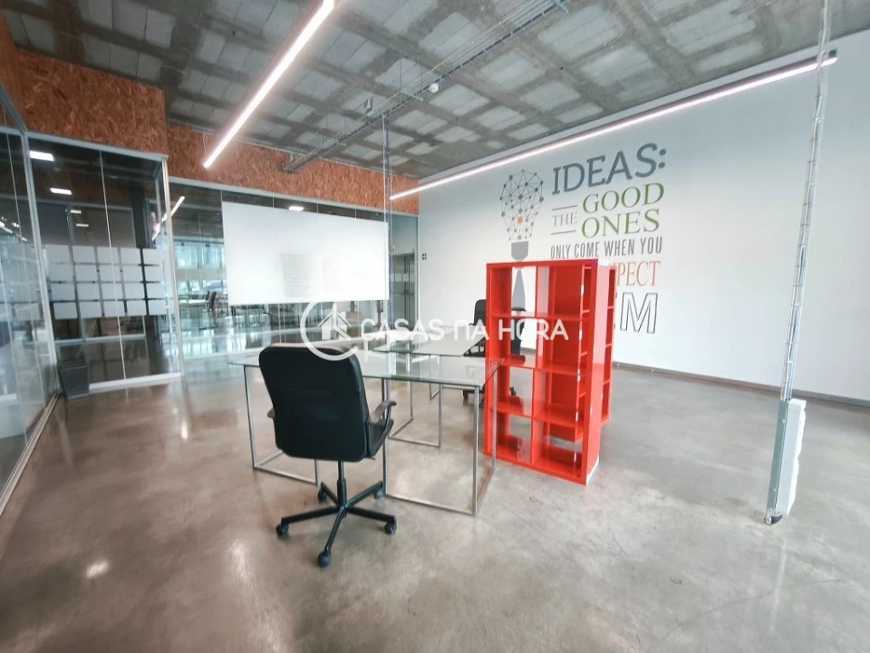 Escritório para Arrendamento em Rio de Mouro Foto 7