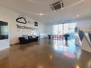 Escritório para Arrendamento em Rio de Mouro