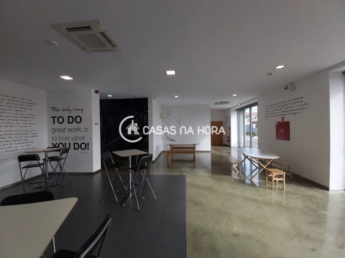 Escritório para Arrendamento em Rio de Mouro Foto 15