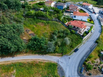 Terreno P/ Prédio para Venda em Amarante (São Gonçalo), Madalena, Cepelos e Gatão