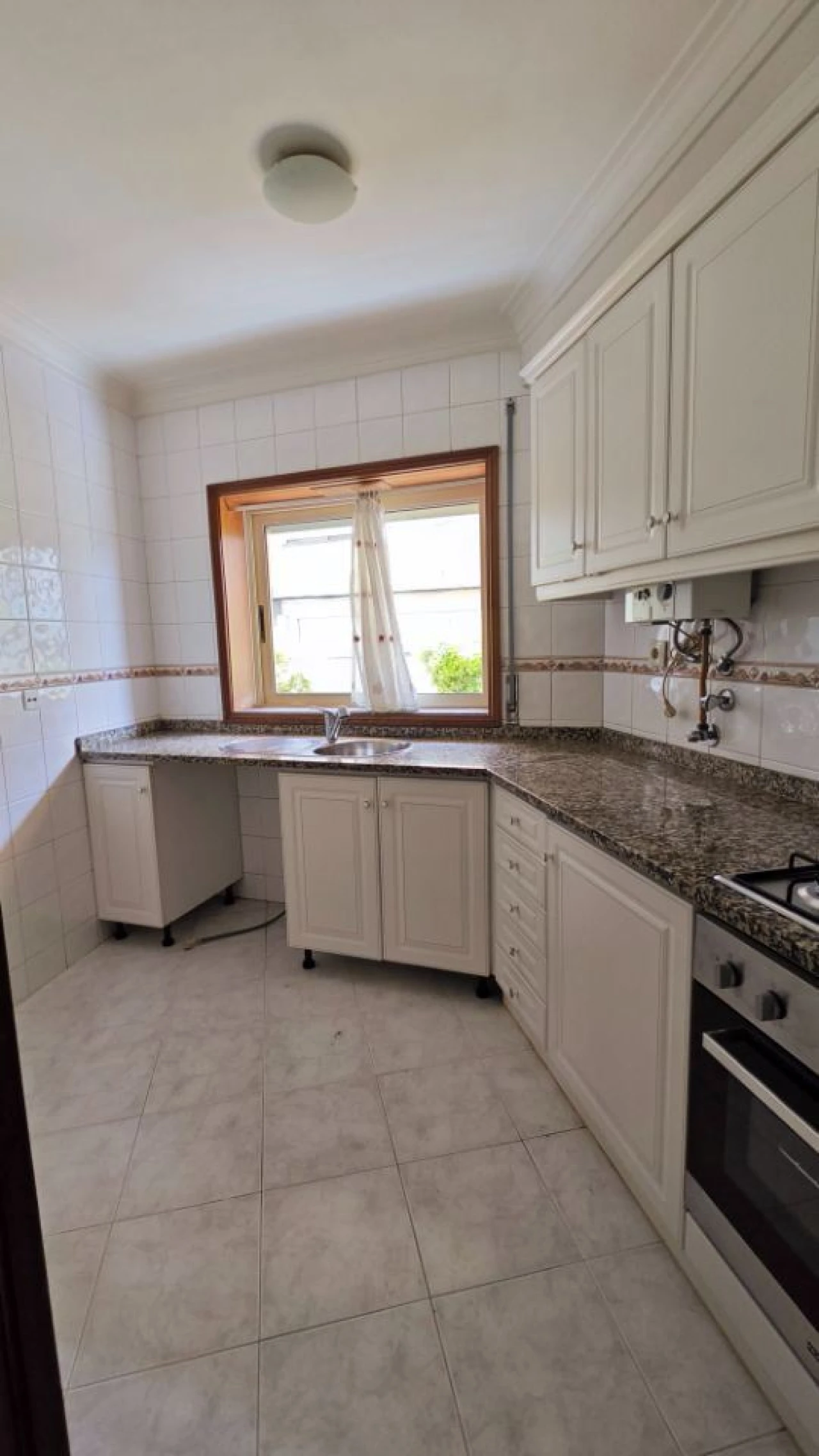 Apartamento T1 para Arrendamento em Santa Marinha e São Pedro da Afurada Foto 1