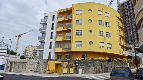 Apartamento T1 para Arrendamento em Santa Marinha e São Pedro da Afurada