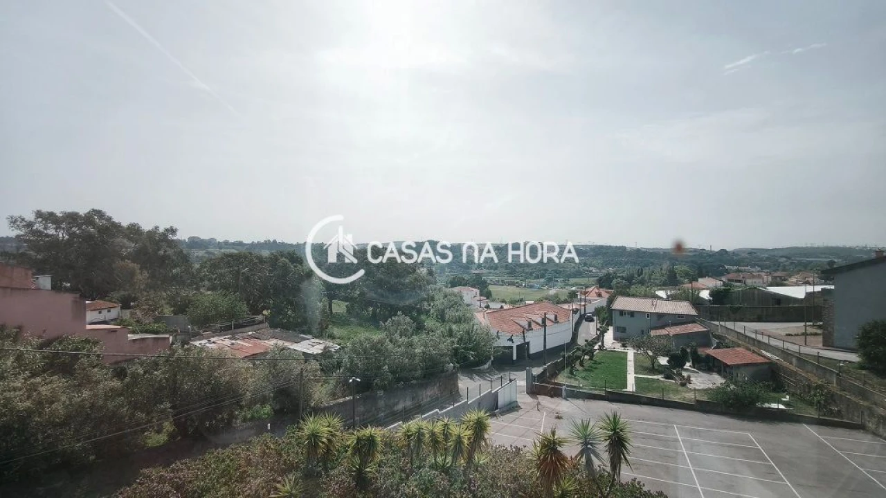 Escritório para Arrendamento em Rio de Mouro Foto 8