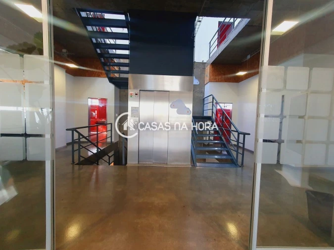 Escritório para Arrendamento em Rio de Mouro Foto 11