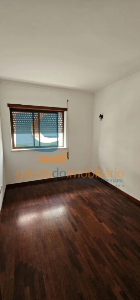 Apartamento T3 para Arrendamento em Torres Novas (São Pedro), Lapas e Ribeira Branca