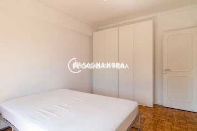 Apartamento T3 para Arrendamento em Santa Marinha e São Pedro da Afurada