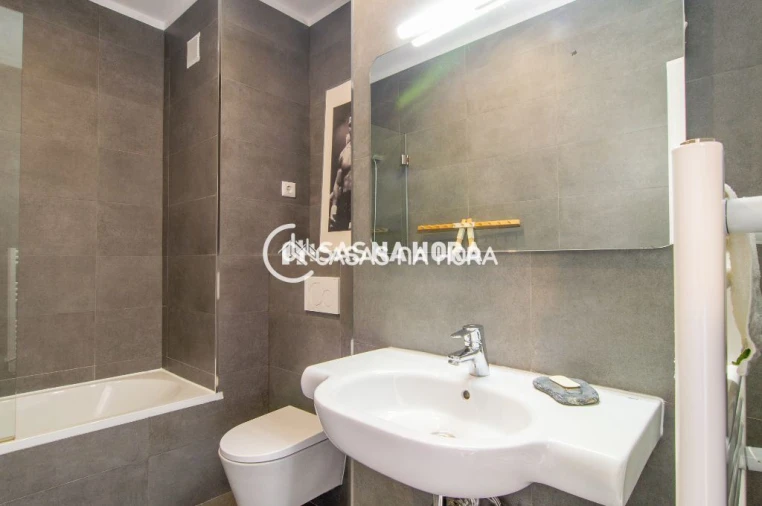 Apartamento T3 para Arrendamento em Santa Marinha e São Pedro da Afurada Foto 7