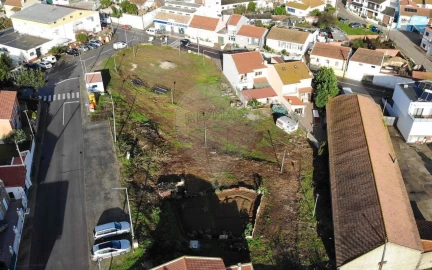 Terreno P/ Prédio para Venda em A dos Cunhados e Maceira