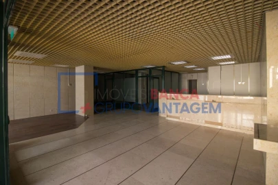 Loja para Venda em A dos Cunhados e Maceira