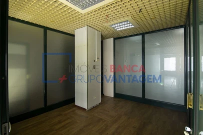 Loja para Venda em A dos Cunhados e Maceira