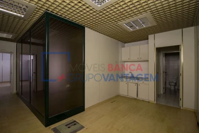 Loja para Venda em A dos Cunhados e Maceira