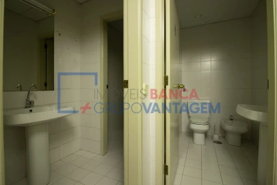 Loja para Venda em A dos Cunhados e Maceira