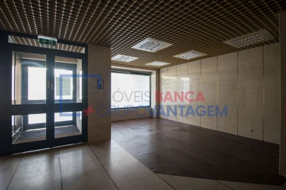 Loja para Venda em A dos Cunhados e Maceira