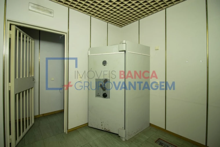 Loja para Venda em A dos Cunhados e Maceira Foto 16