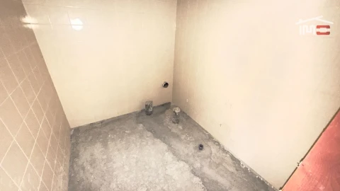 Loja para Venda em Camarate, Unhos e Apelação