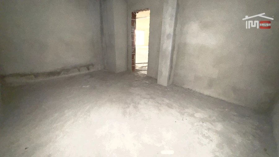 Loja para Venda em Camarate, Unhos e Apelação Foto 26