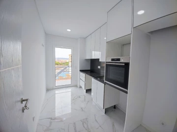 Apartamento T3 para Venda em São Pedro