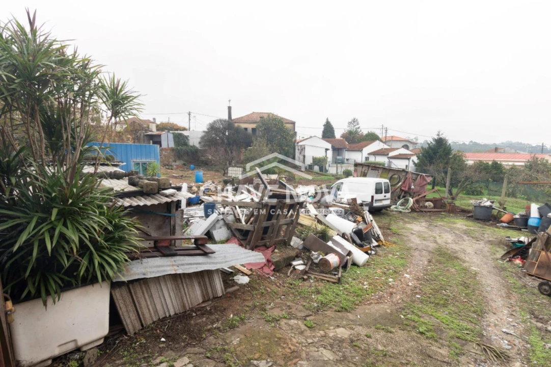 Moradia T5 para Venda em Paços de Brandão Foto 8