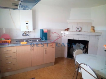 Moradia T2 para Venda em Póvoa de Atalaia e Atalaia do Campo