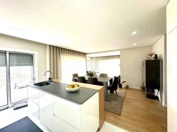 Apartamento T3 para Venda em Valongo