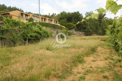 Terreno para Venda em Moreira do Rei e Várzea Cova