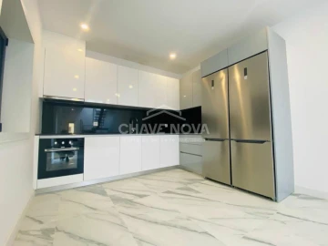 Moradia T3 para Venda em Campanhã