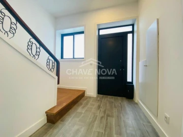 Moradia T3 para Venda em Campanhã