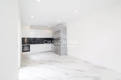 Moradia T3 para Venda em Campanhã