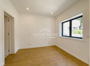 Moradia T3 para Venda em Campanhã