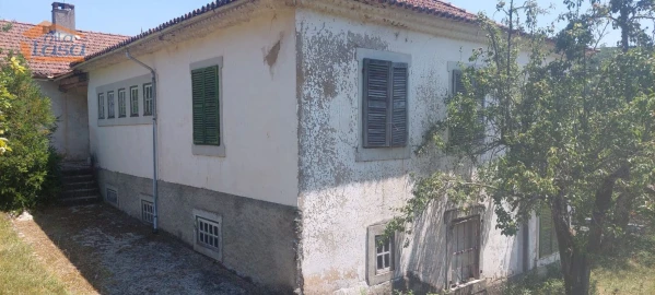 Moradia T11 para Venda em Vinhais