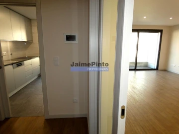 Apartamento T2 para Venda em Lordelo do Ouro e Massarelos