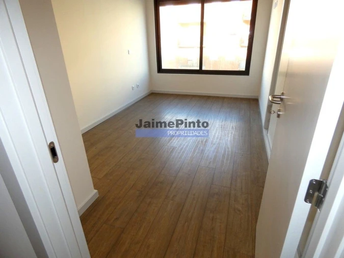 Apartamento T2 para Venda em Lordelo do Ouro e Massarelos Foto 6