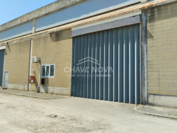 Armazém para Arrendamento em Setubal (São Sebastião)