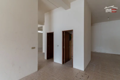 Loja para Arrendamento em Nossa Senhora da Piedade