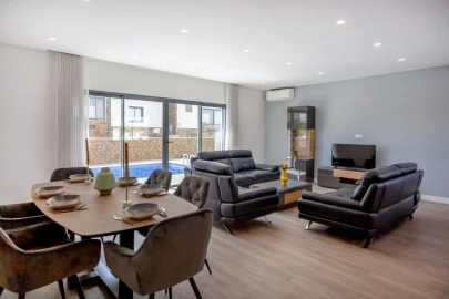 Moradia T3 para Venda em Albufeira e Olhos de Água