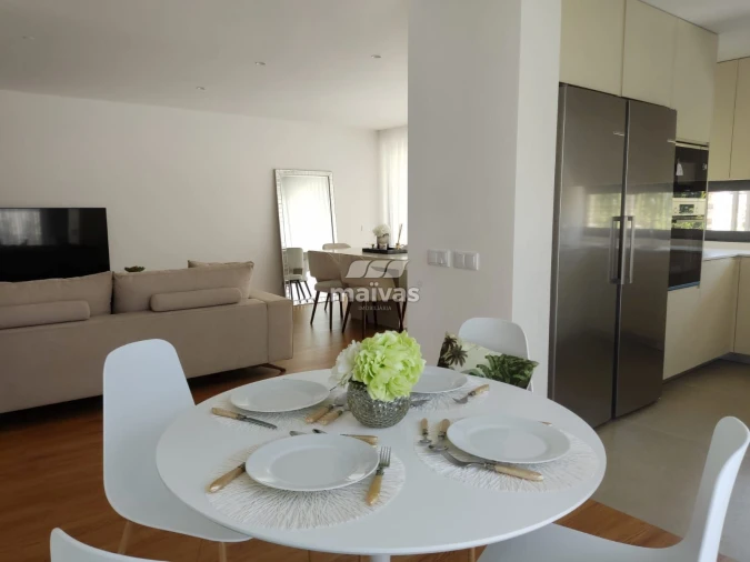 Moradia T3 para Venda em Palmeira Foto 3