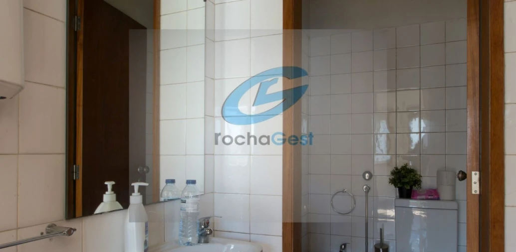 Armazém para Venda em Ramalde Foto 15