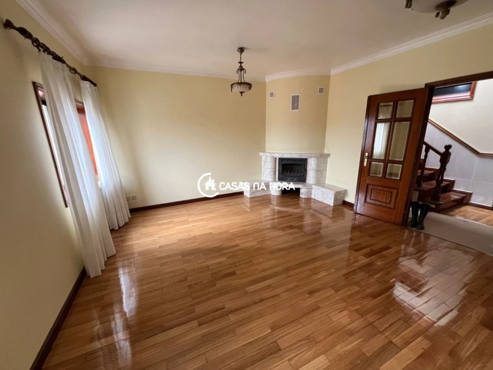 Apartamento T3 para Venda em Campanhã Foto 1