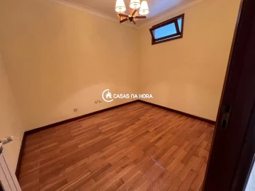 Apartamento T3 para Venda em Campanhã