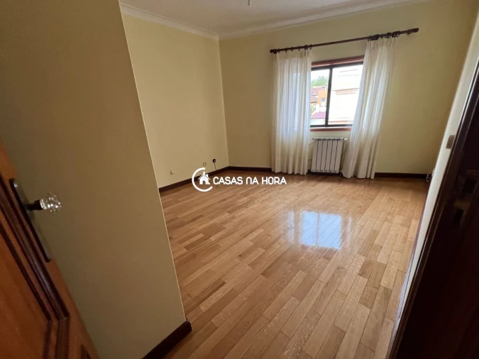 Apartamento T3 para Venda em Campanhã Foto 7
