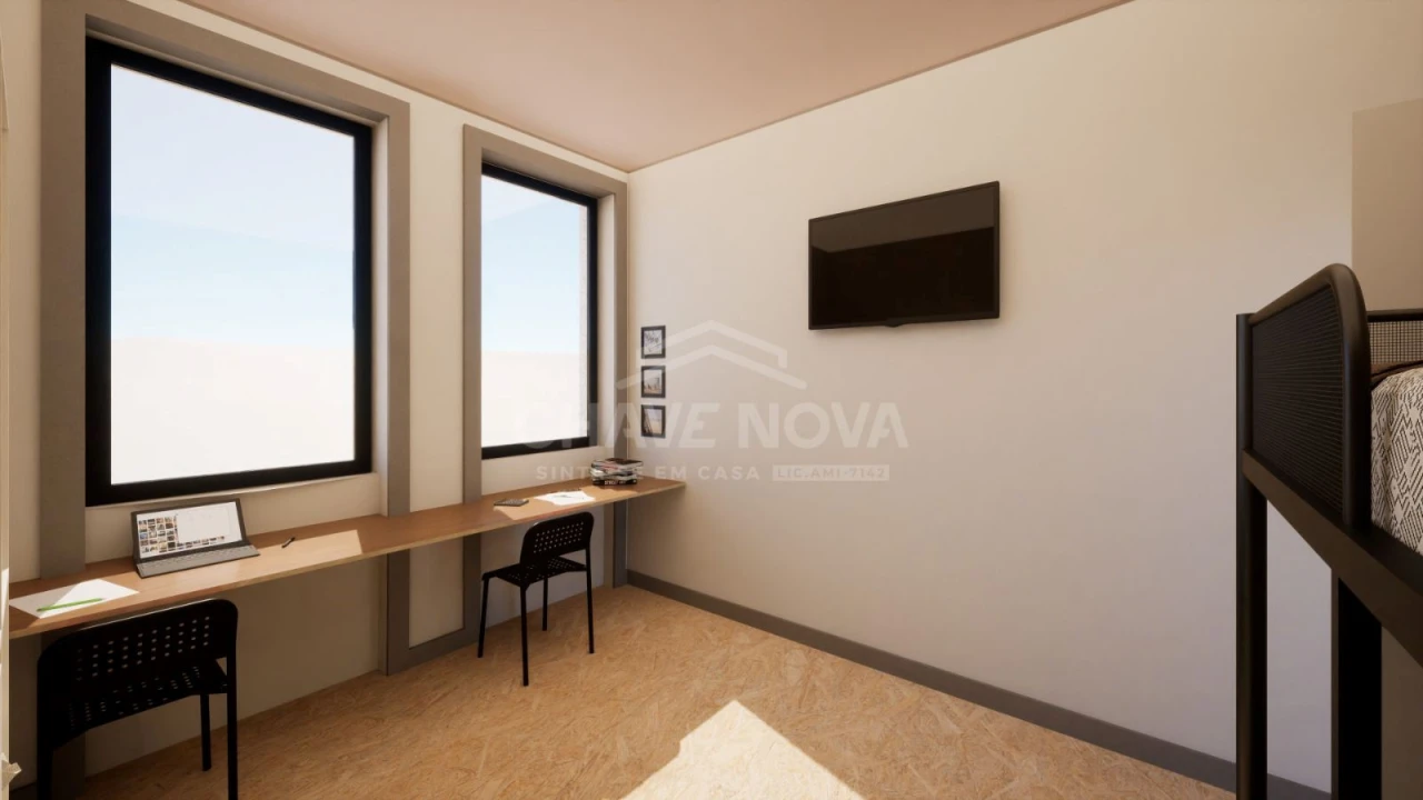 Moradia T8 para Venda em Paranhos Foto 17