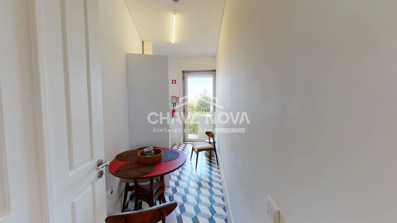 Apartamento T1 para Venda em Cedofeita, Santo Ildefonso, Sé, Miragaia, São Nicolau e Vitória Foto 4