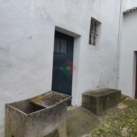 Moradia T2 para Venda em Santa Maria da Devesa