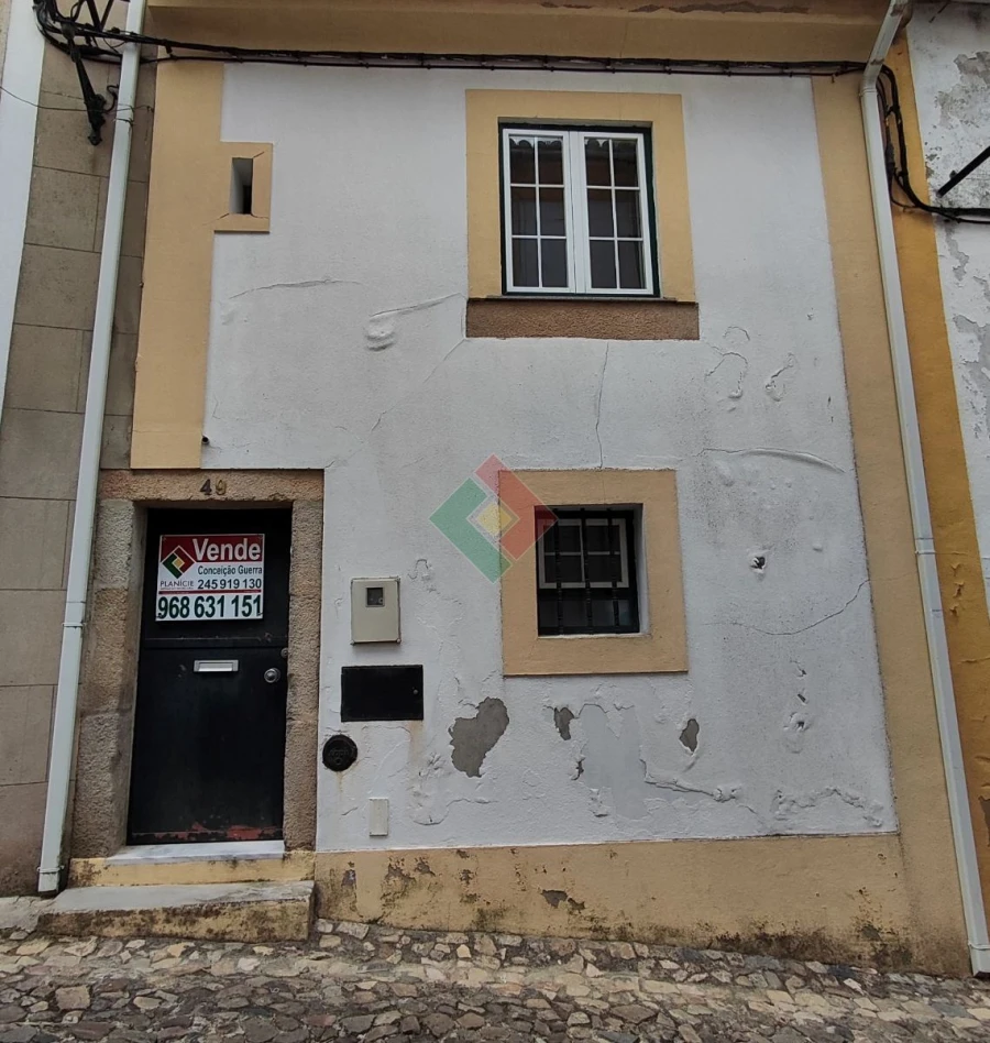 Moradia T2 para Venda em Santa Maria da Devesa Foto 2