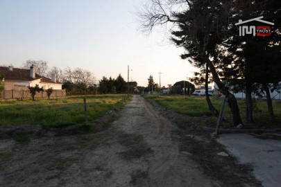 Terreno Misto para Venda em Vale de Santarem
