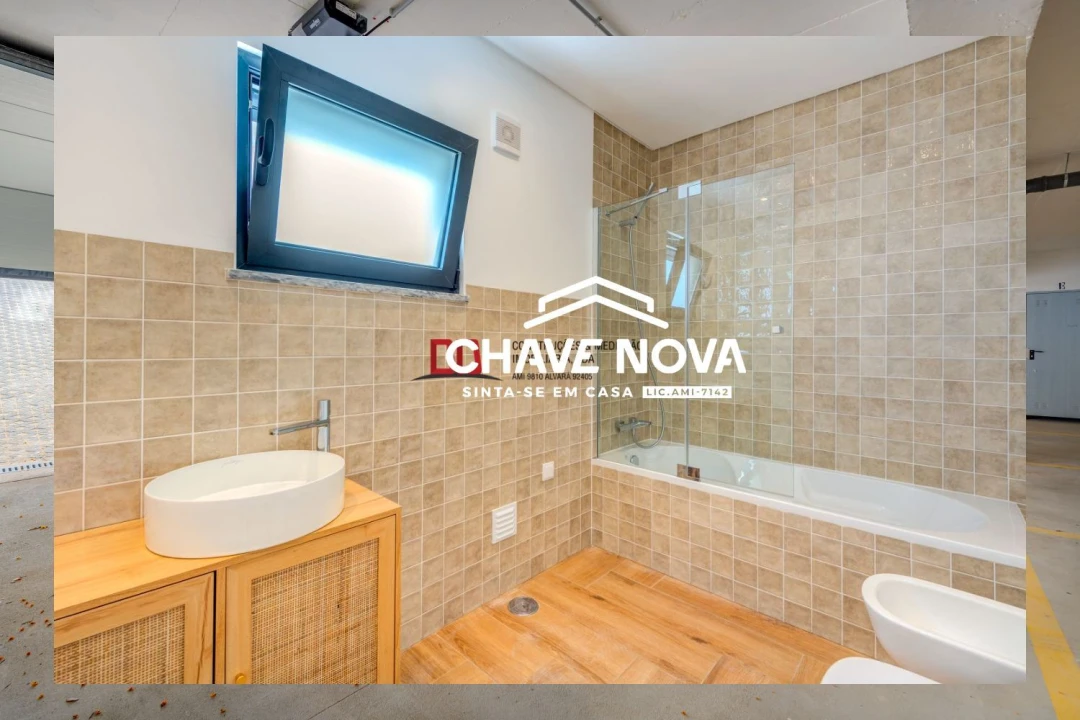 Apartamento T3 para Venda em Portimão Foto 7