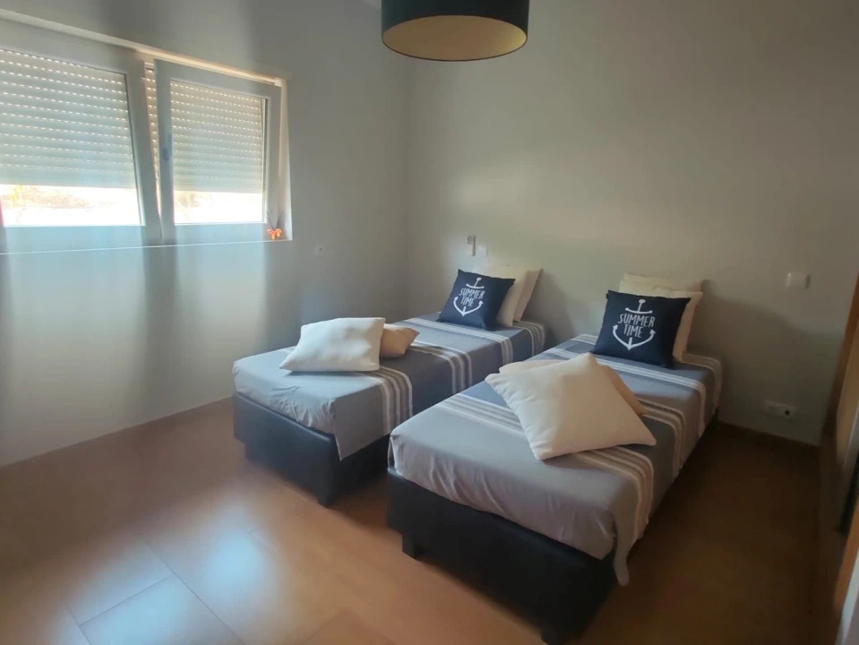 Moradia T4 para Venda em Albufeira e Olhos de Água Foto 18