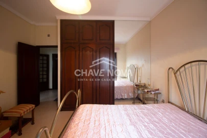 Moradia T5 para Venda em Coronado (São Romão e São Mamede)