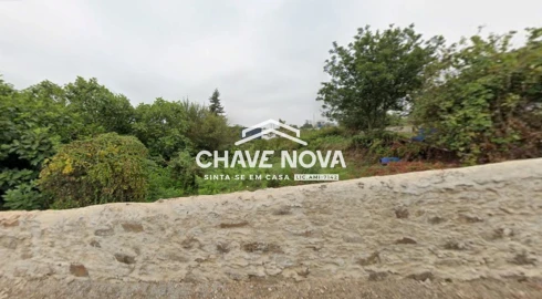 Terreno para Venda em Paços de Brandão